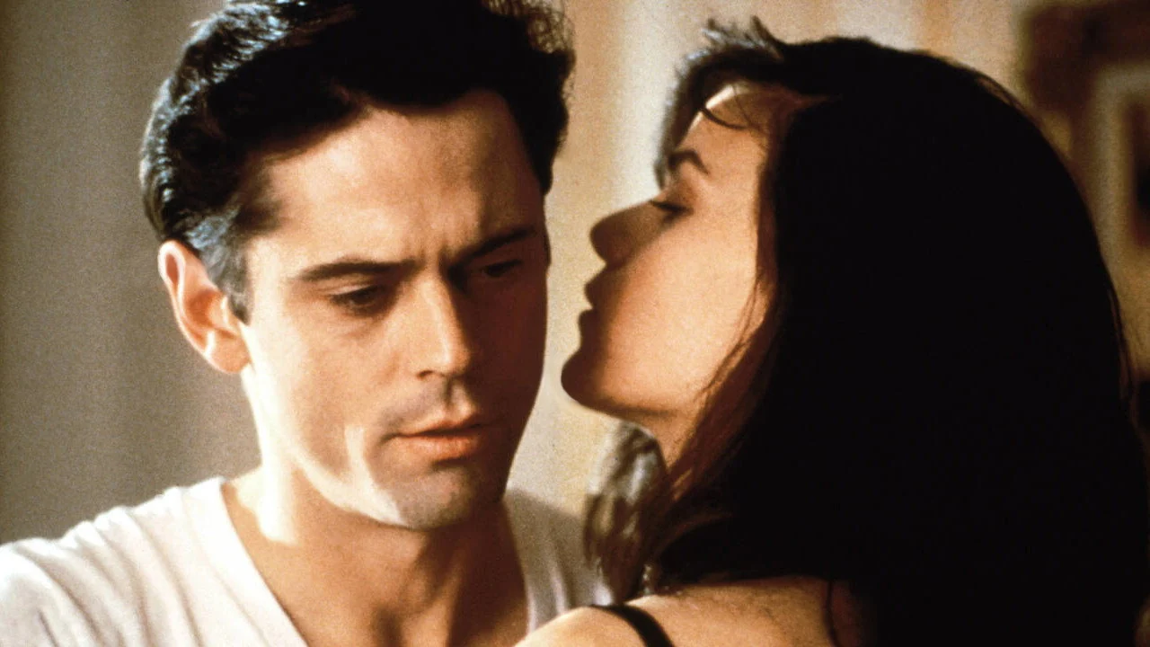 Фильм Розы мертвы (1993)