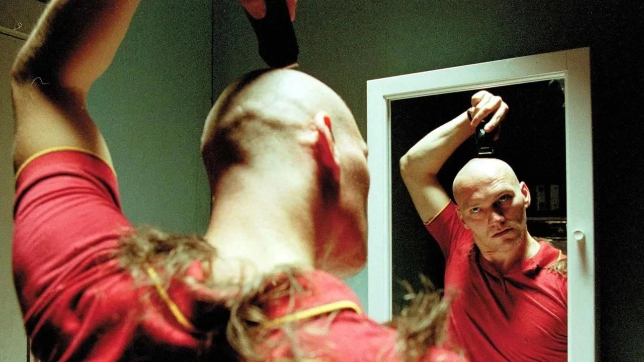 Фильм Ангелы вселенной (2000)