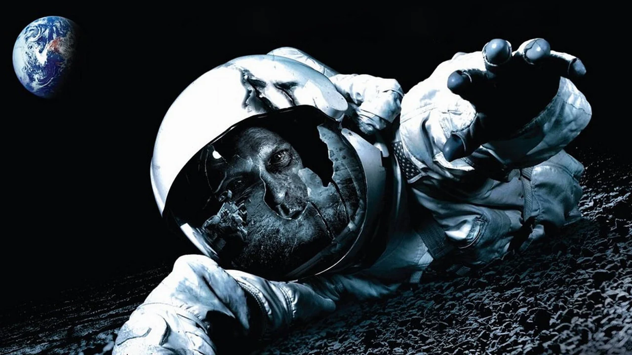 Фильм Аполлон 18 (2011)