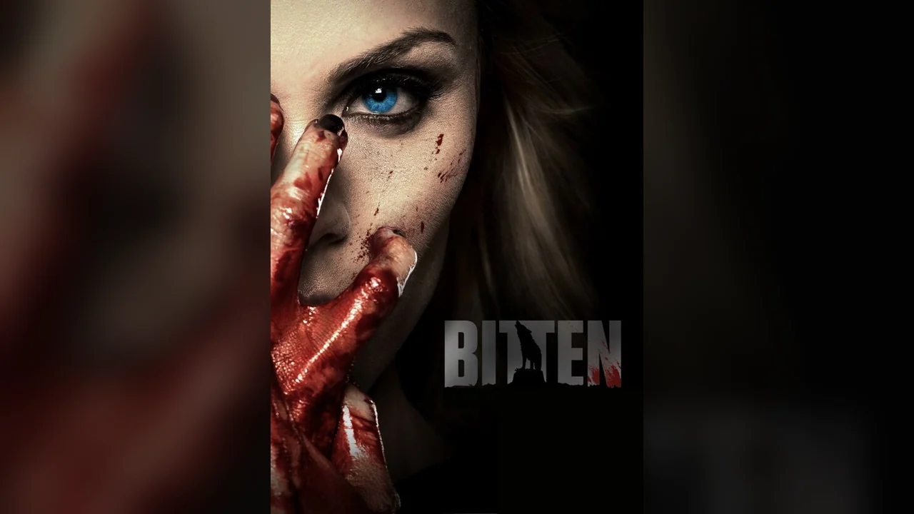Сериал Укушенная (1-3 сезон)