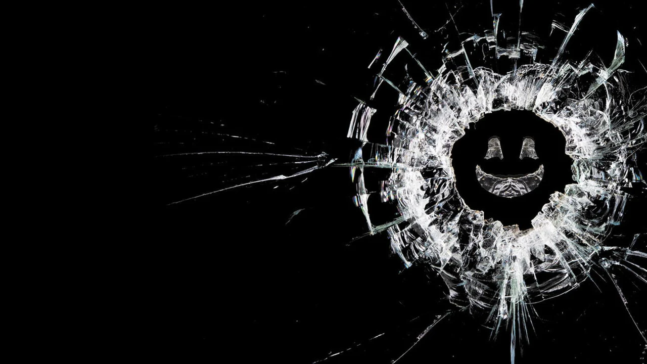 Сериал Чёрное зеркало (1-7 сезон)