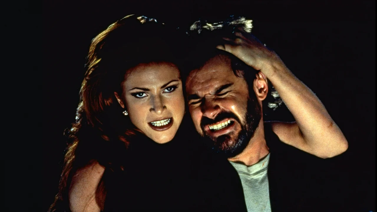 Фильм Байки из склепа: Кровавый бордель (1996)
