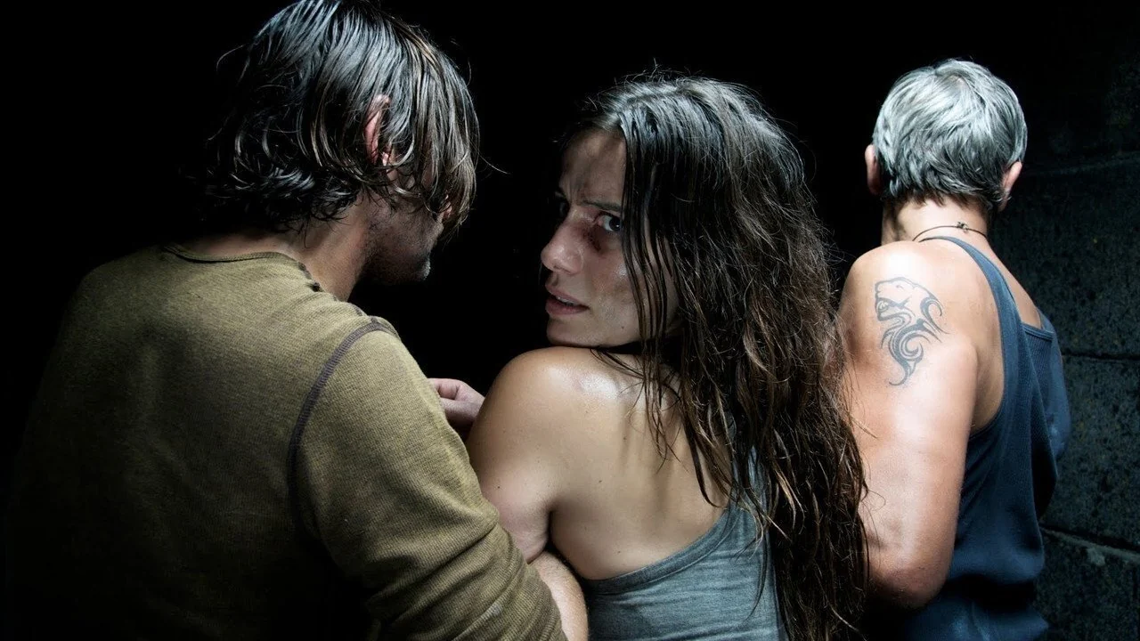 Фильм В клетке (2010)