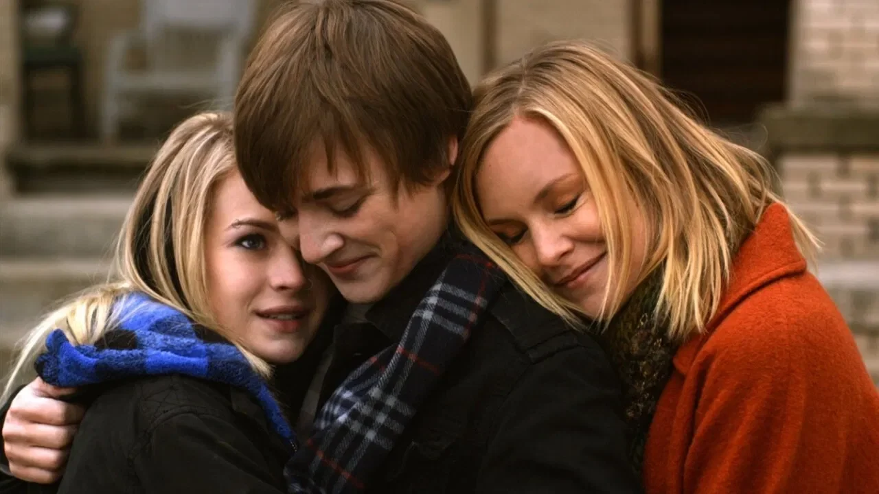 Фильм Вишня (2010)