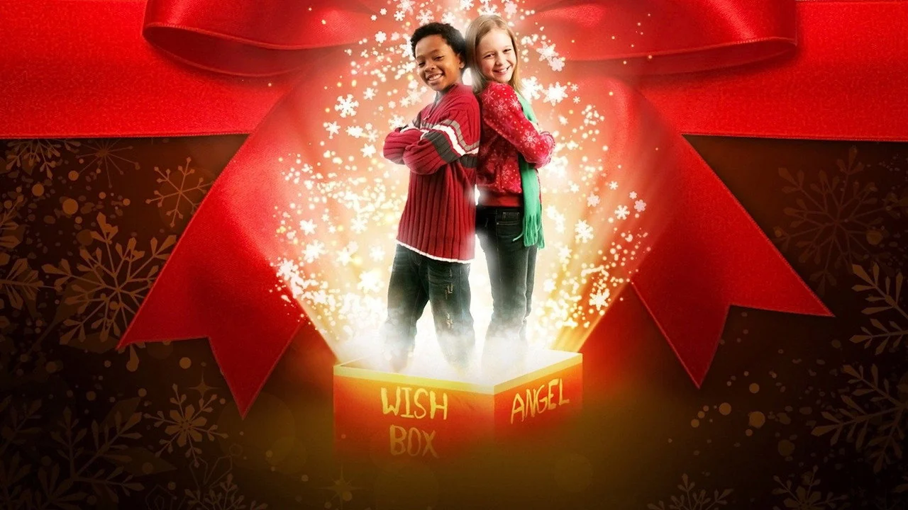 Фильм Ангел по соседству (2012)