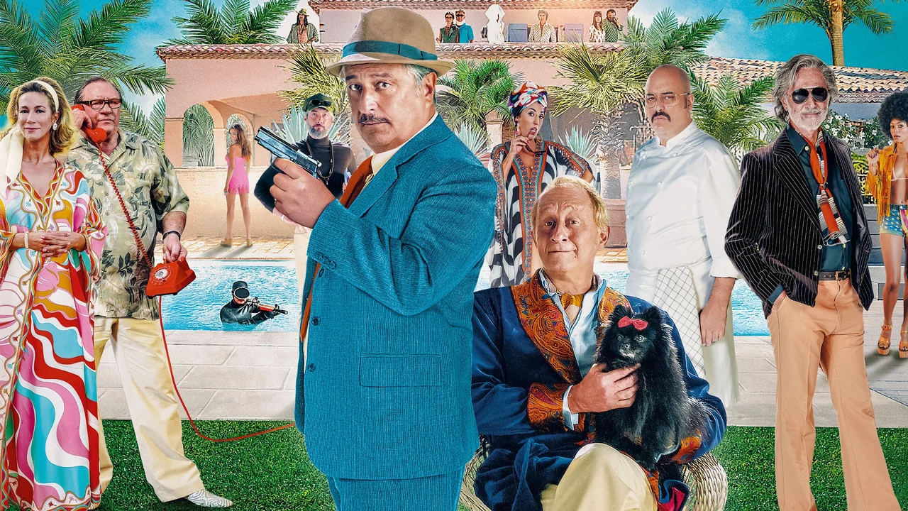 Фильм Тайна Сен-Тропе (2021)