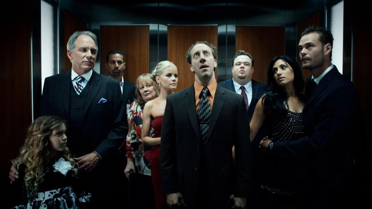 Фильм Лифт (2012)