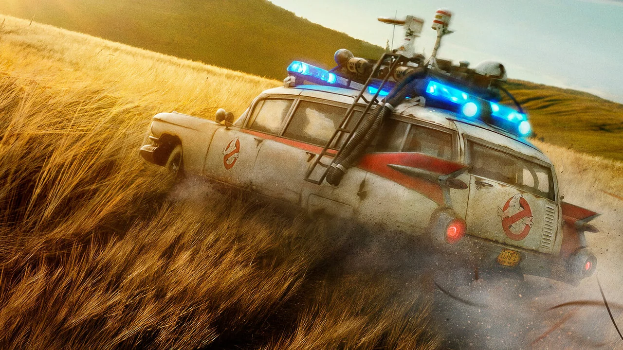 Фильм Охотники за привидениями: Наследники (2021)