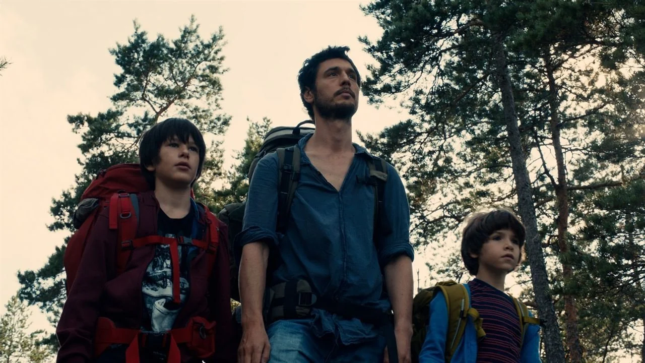Фильм В лесу (2016)