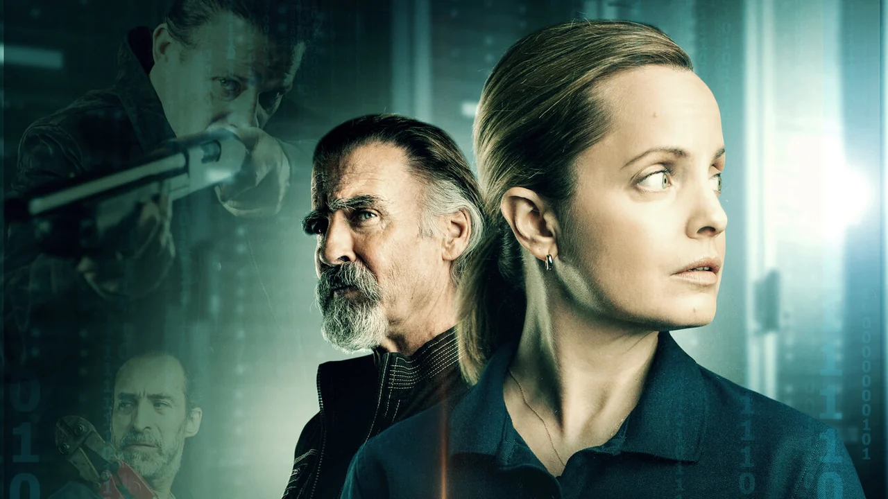 Фильм В ловушке (2021)