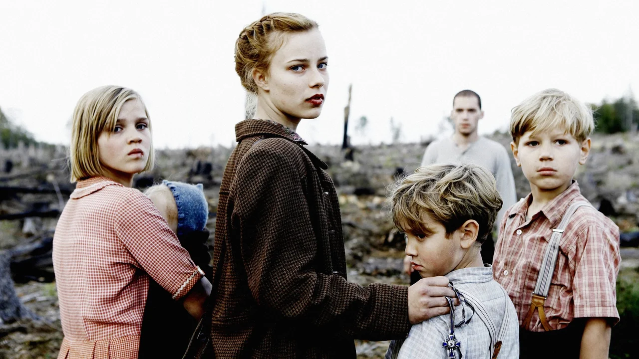 Фильм Лоре (2012)