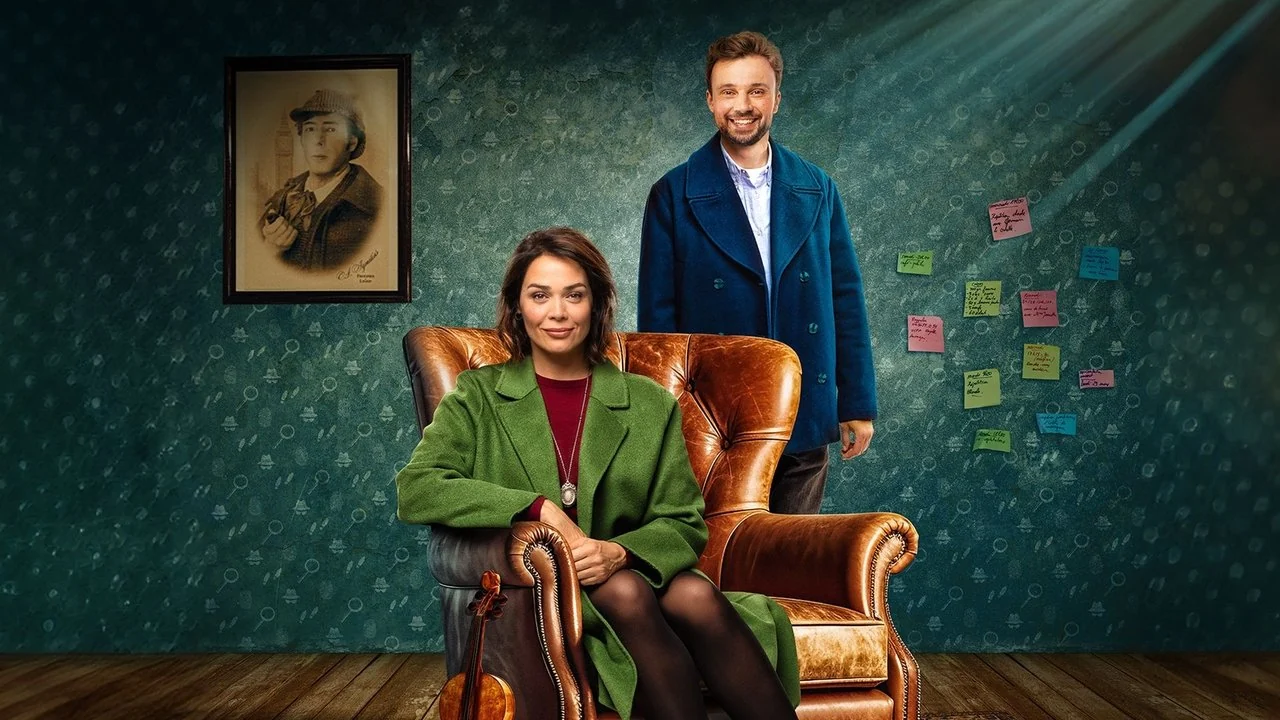 Сериал Мадмуазель Холмс (1 сезон)
