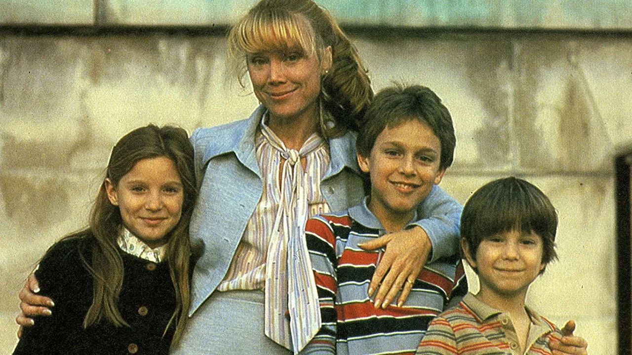 Фильм Мэри (1985)