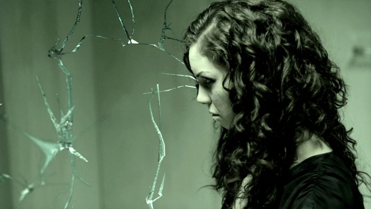 Фильм Зеркала 2 (2010)