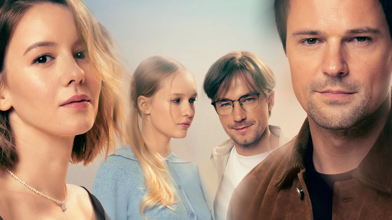 Сериал Надвое (1 сезон)