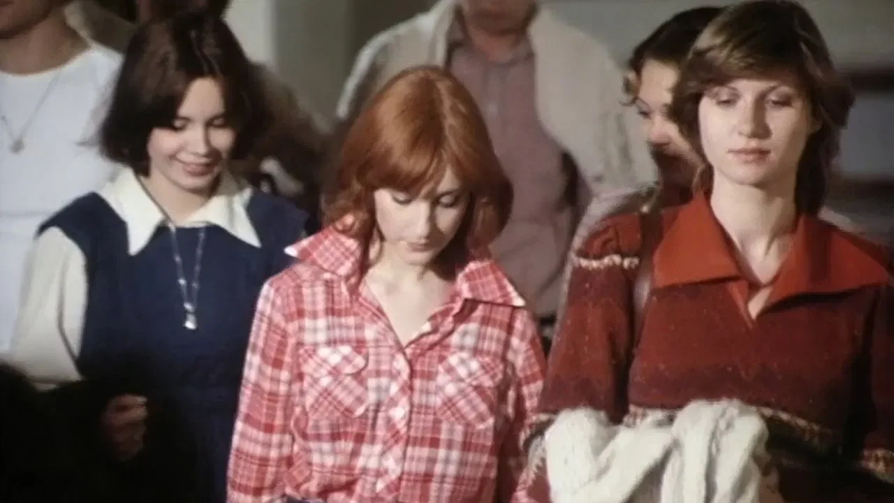 Фильм Доклад о школьницах 11: Опыт лучший учитель (1977)
