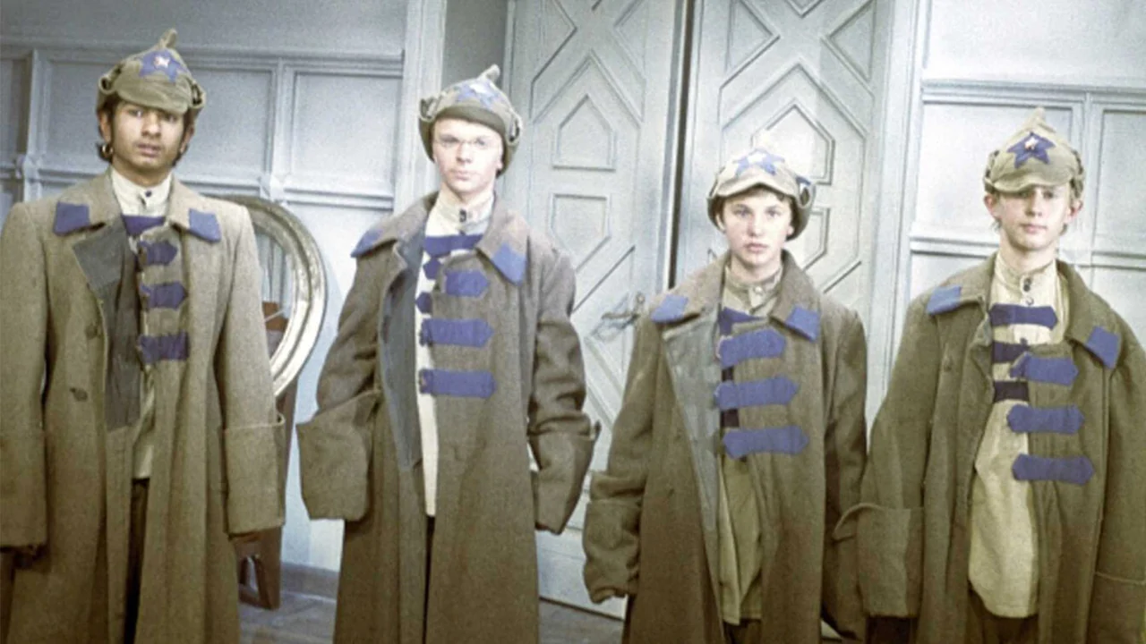 Фильм Неуловимые мстители (1966)