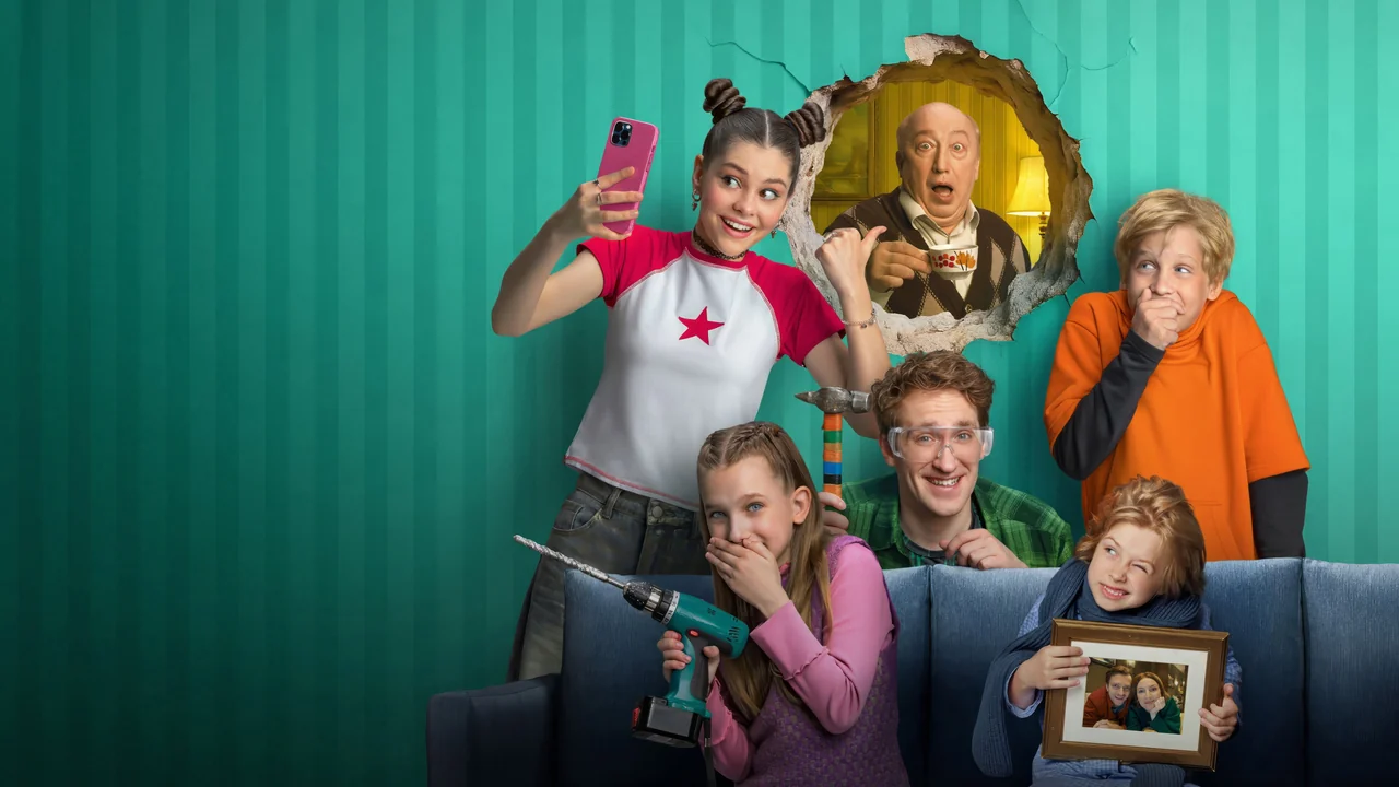 Сериал Одни дома (1 сезон)