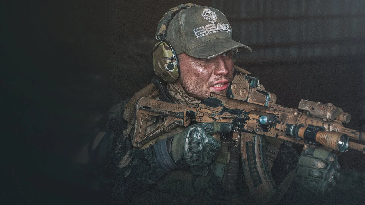Фильм Побег из Таркова. Рейд (2021)