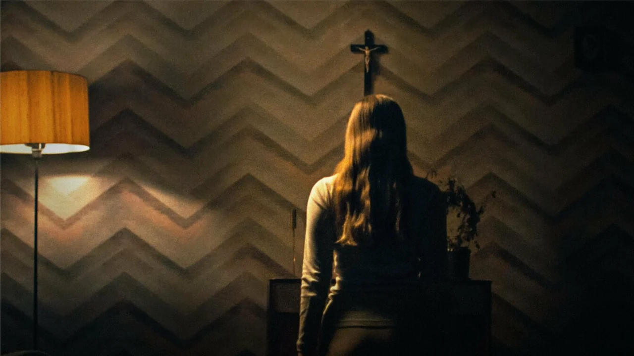 Фильм Спасительница (2019)