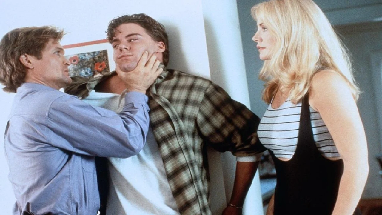 Фильм Падшая женщина (1993)