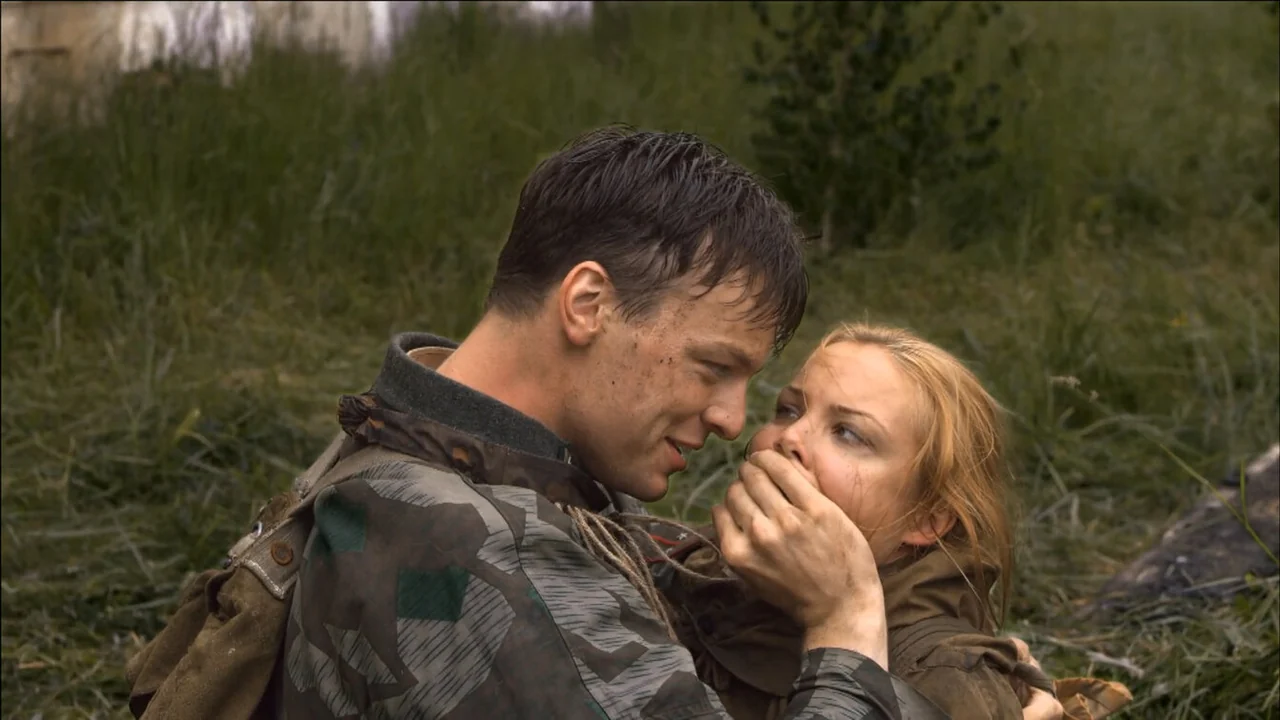 Сериал Снайперы: Любовь под прицелом (1 сезон)