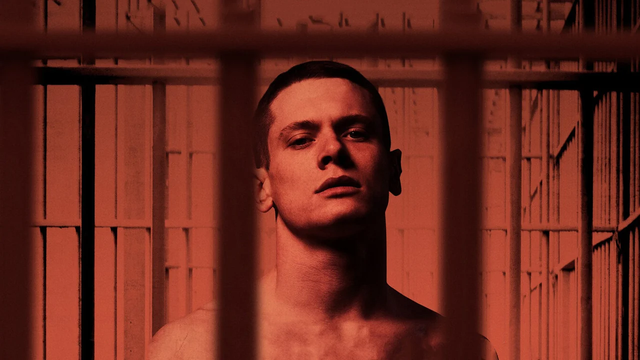 Фильм От звонка до звонка (2013)
