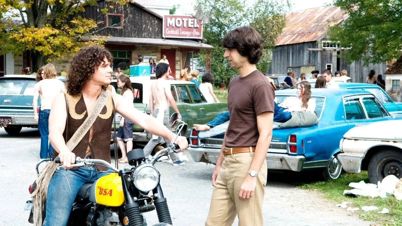 Фильм Штурмуя Вудсток (2009)