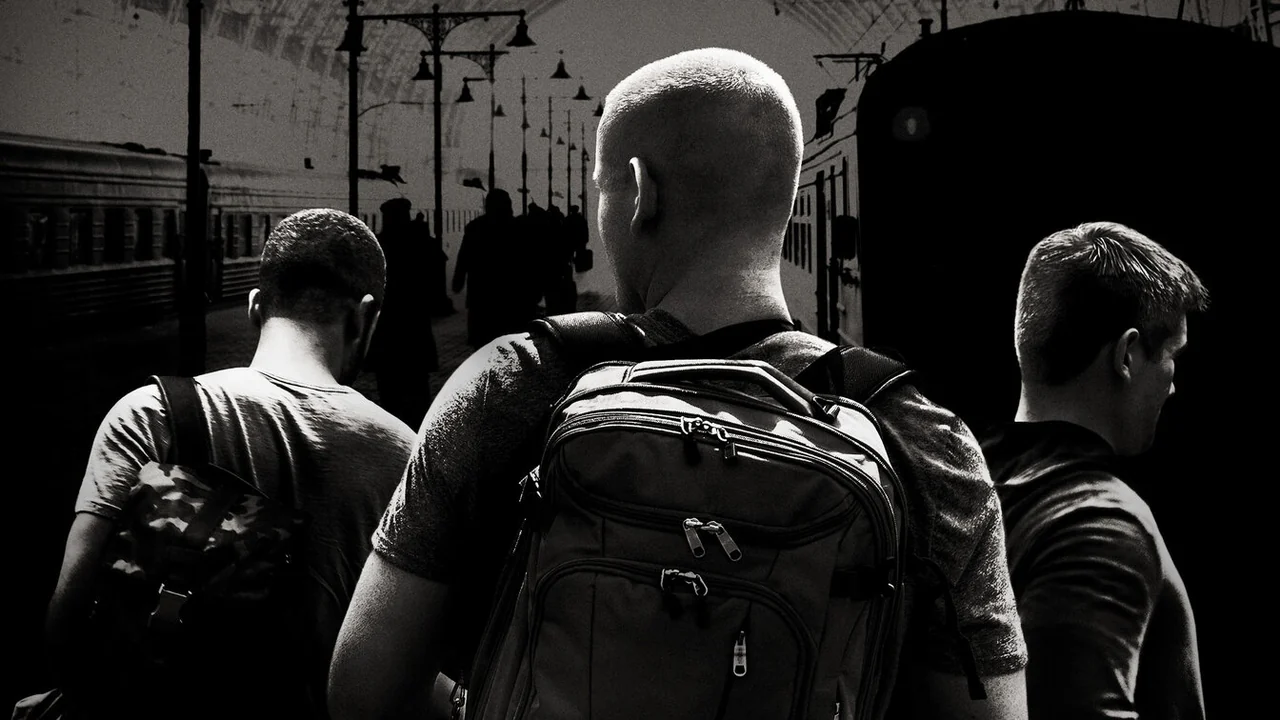 Фильм Поезд на Париж (2018)