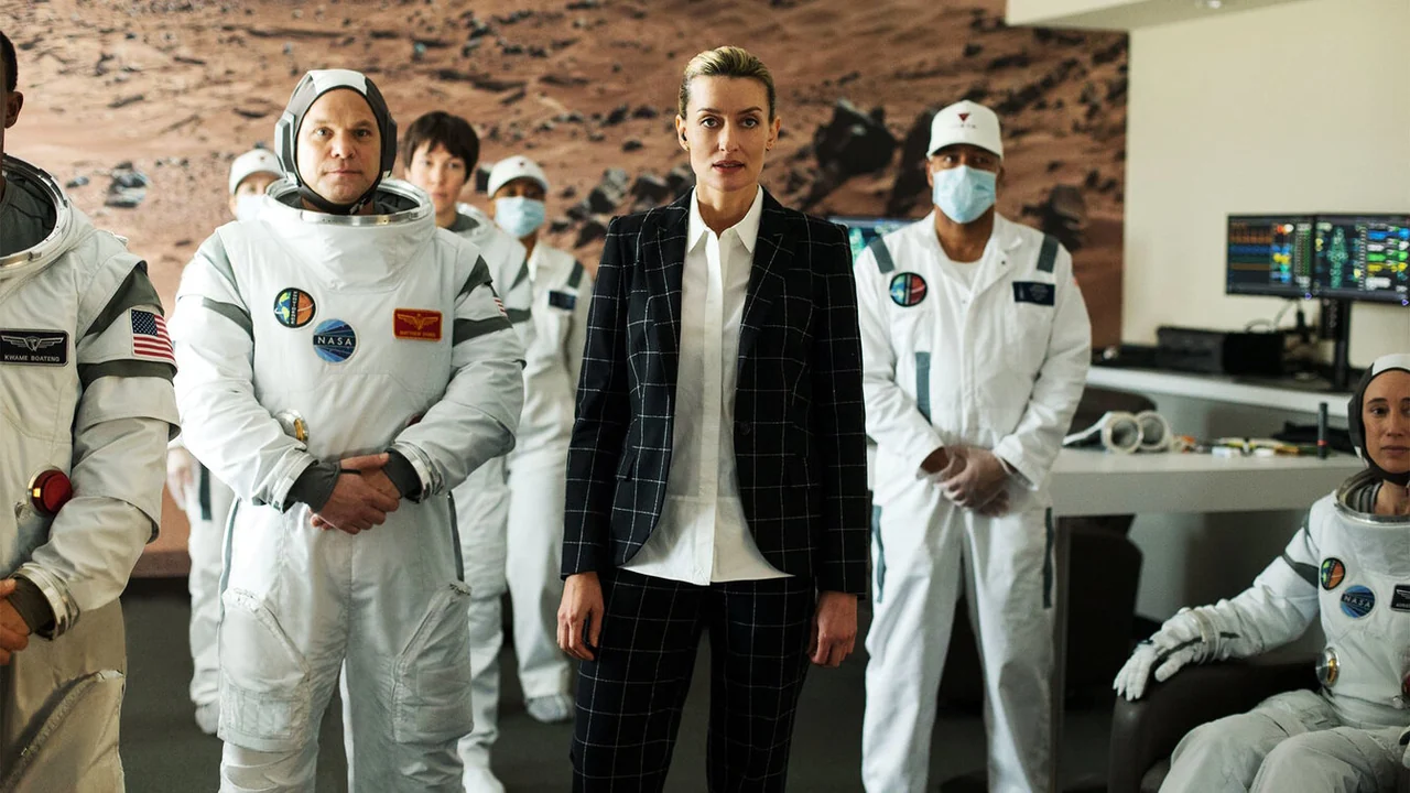 Сериал Первые (1 сезон)