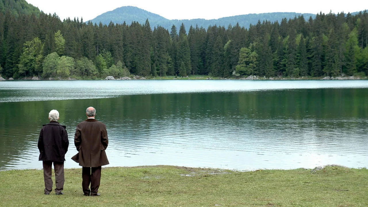 Фильм Девушка у озера (2007)