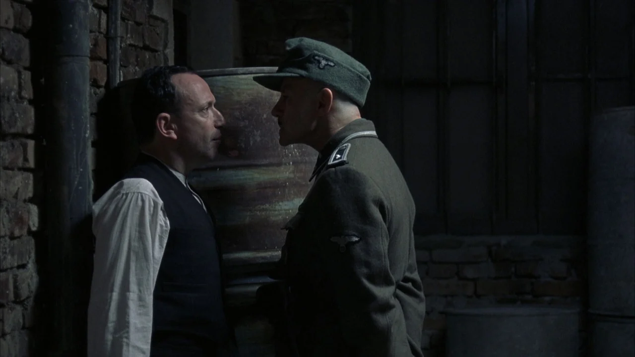 Фильм Серая зона (2001)