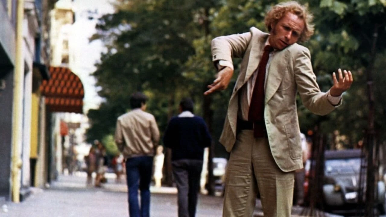 Фильм Высокий блондин в черном ботинке (1972)