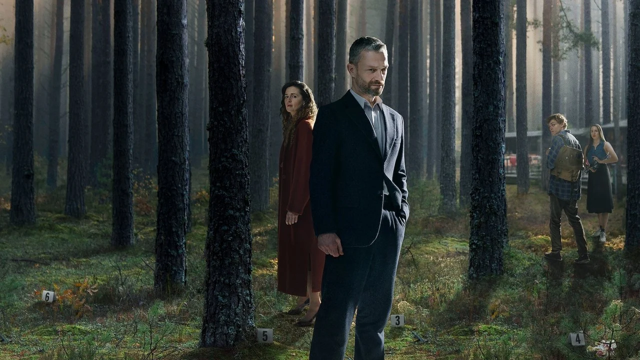 Сериал В густом лесу (1 сезон)