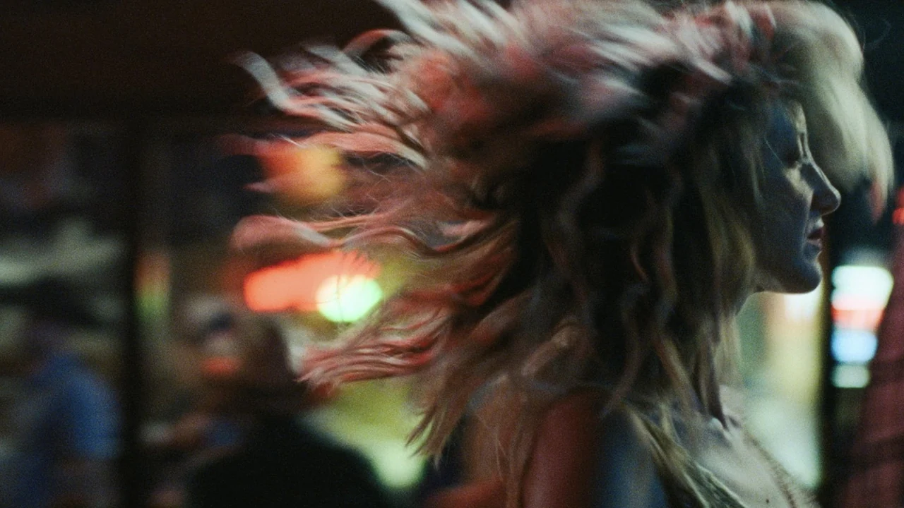 Фильм Ради Лесли (2022)