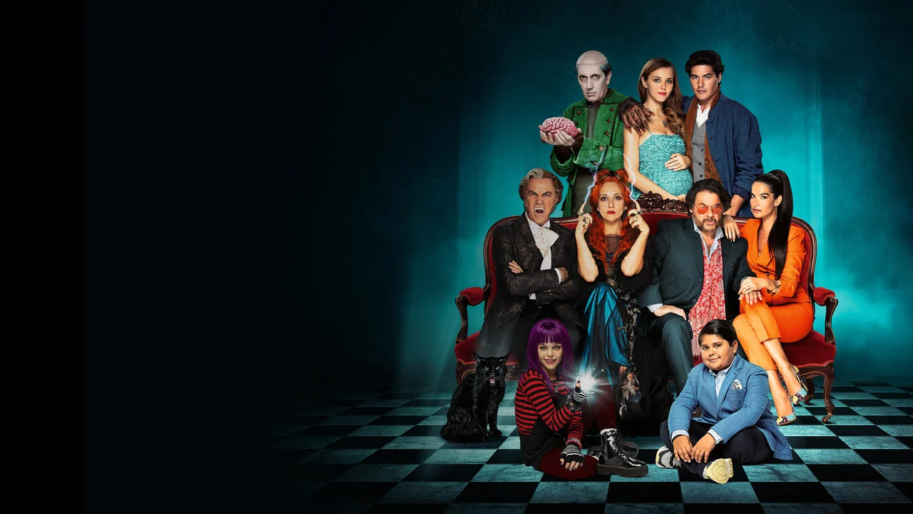 Фильм Жуткая семейка (2021)