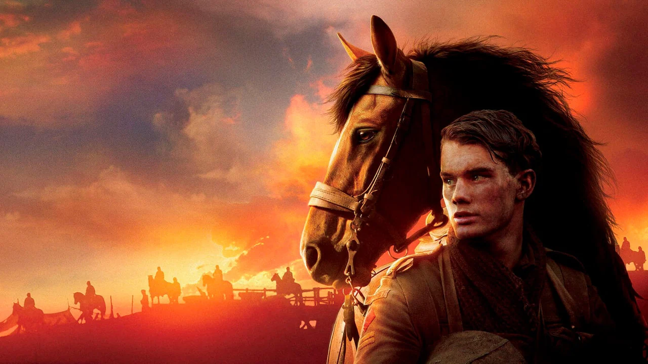 Фильм Боевой конь (2011)