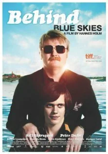 Фильм За голубыми небесами (2010)